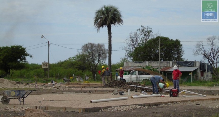 CONTINÚA LA CONSTRUCCIÓN DE VIVIENDAS POR EMERGENCIA HÍDRICA  