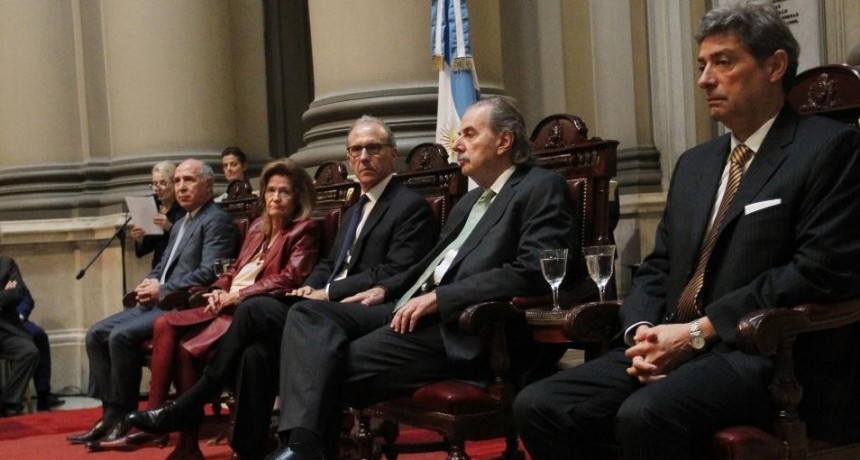 Fallo contra los decretos de Macri  La Corte ordena compensar a las provincias por IVA y Ganancias