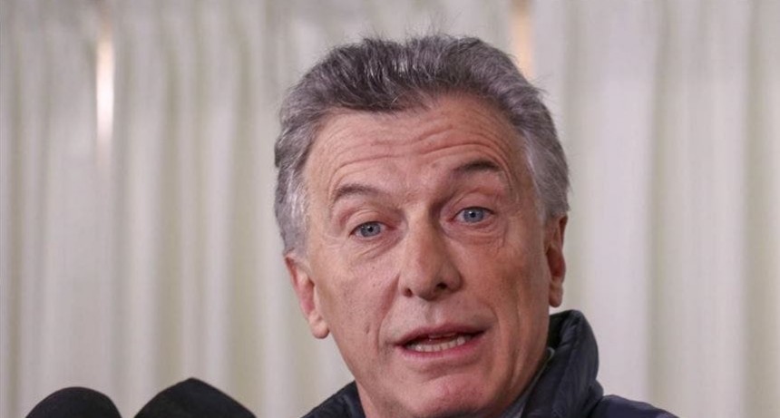Le prohibieron la salida del país. Mauricio Macri fue citado a indagatoria por el espionaje a familiares de marinos del ARA San Juan