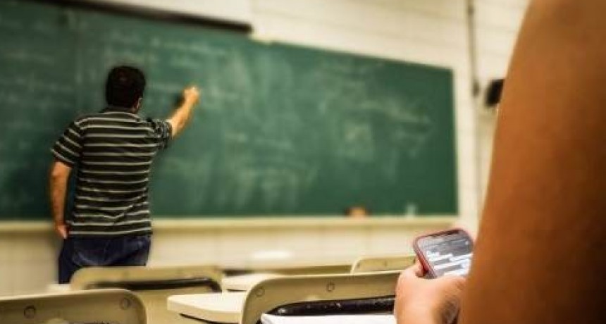 Docentes universitarios insisten en ser incluidos en la discusion por el regreso a las aulas