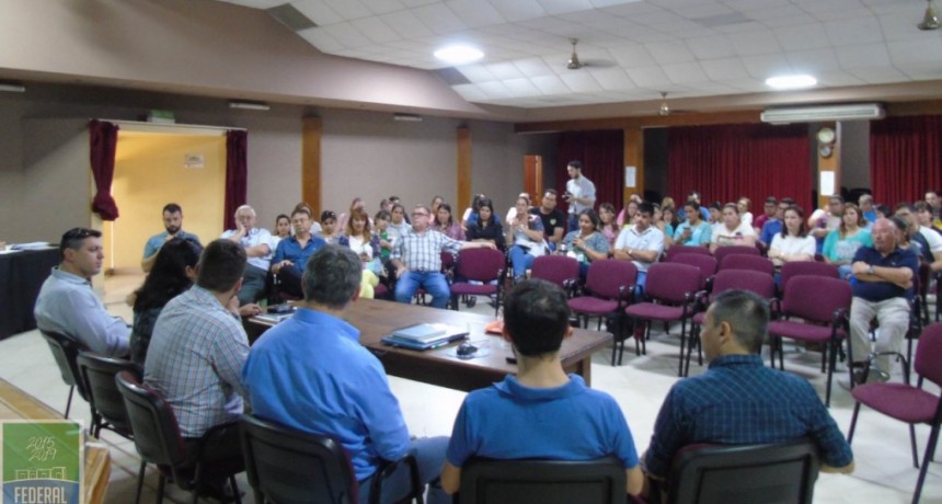 FEDERAL FUE SEDE DE UNA IMPORTANTE JORNADA DE CAPACITACIÓN EN EDUCACIÓN, TRABAJO Y PRODUCCIÓN 
