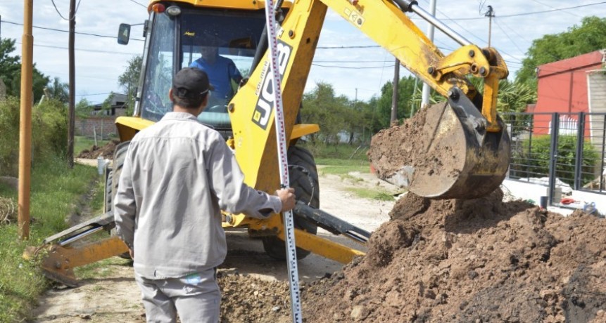 REEMPLAZO DE CAÑERÍA CLOACAL EN BARRIO LAS FLORES 