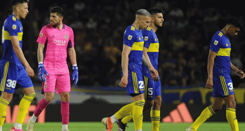 Boca fue derrotado por Gimnasia en la Bombonera y se despidió del torneo