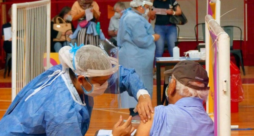 Inicia este lunes la aplicación de terceras dosis contra el Covid en Entre Ríos