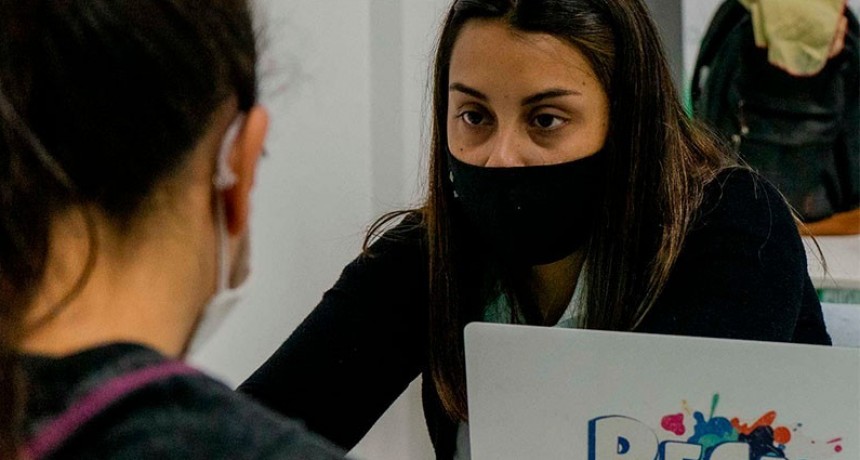 Comenzará mañana jueves el pago de las becas provinciales de todos los niveles