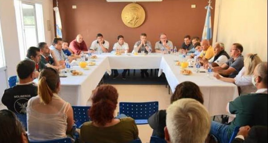Sindicatos entrerrianos convocan a votar al frente de todos