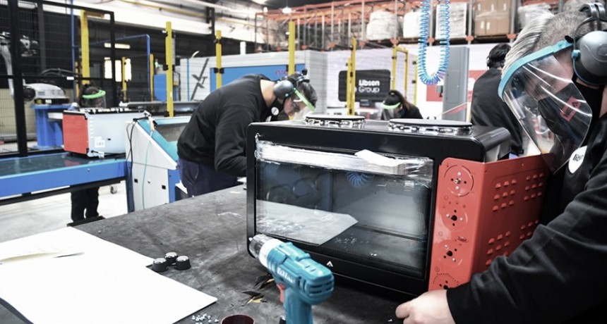 La actividad industrial creció 10,1% interanual en septiembre y la construcción 12,4%