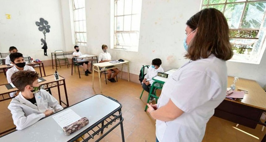 El CGE publicará los listados que permitirán titularizar cargos de docentes