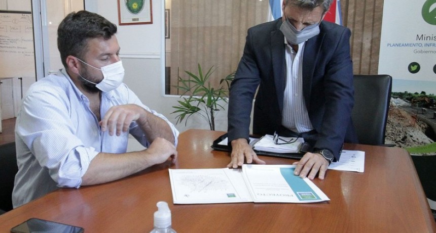 Trabajan en un nuevo proyecto de pavimento urbano para la ciudad de Federal