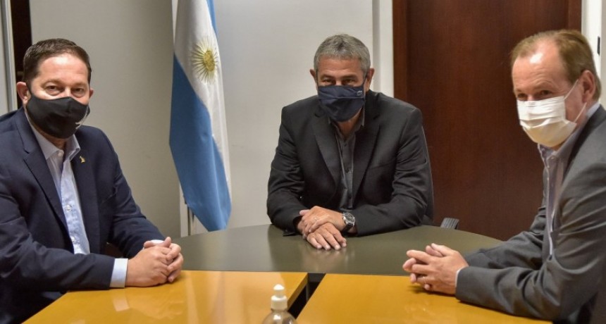 Bordet avanzó con el ministro Ferraresi en nuevos planes de viviendas para Entre Ríos