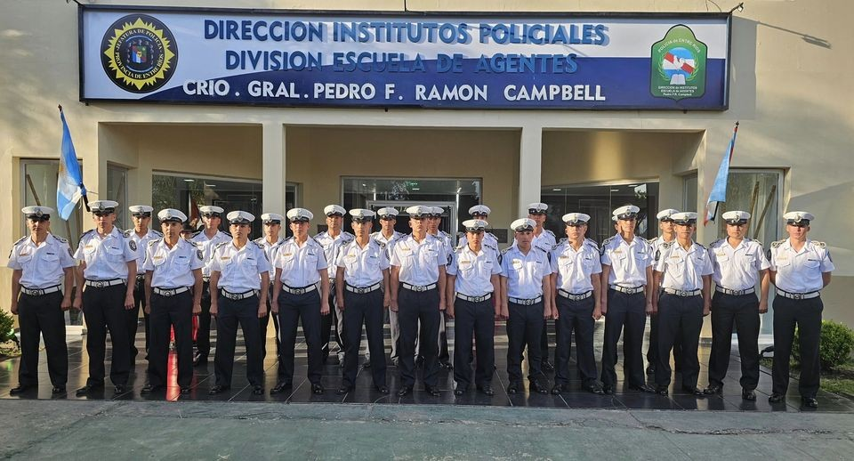 Aluani participó del Acto de Egreso de Agentes de Policías de Villaguay - Tambéin participó la Senadora NANCY MIRANDA