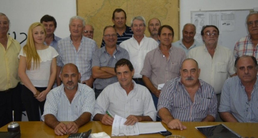 JORGE RUIZ es el nuevo presidente de la FUCOFA   