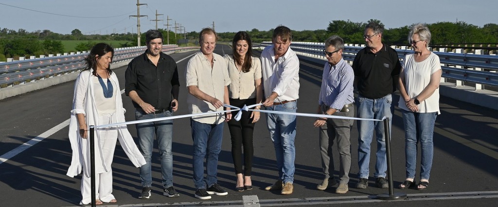Bordet inauguró un nuevo tramo de la ruta 18 y afirmó que “lo importante es que la obra continúe”